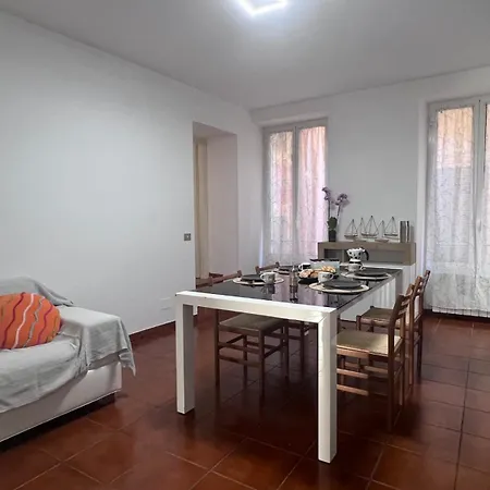 アパート House Dama *